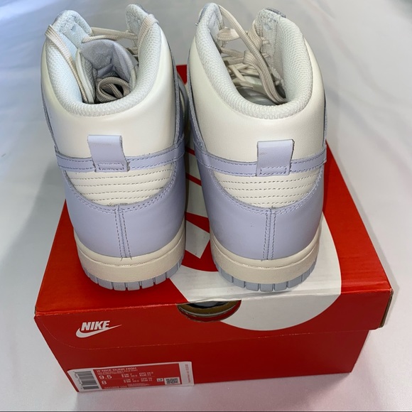 Women’s Nike Dunk High Football Grey 9.5W 8M NEW - Picture 3 of 5